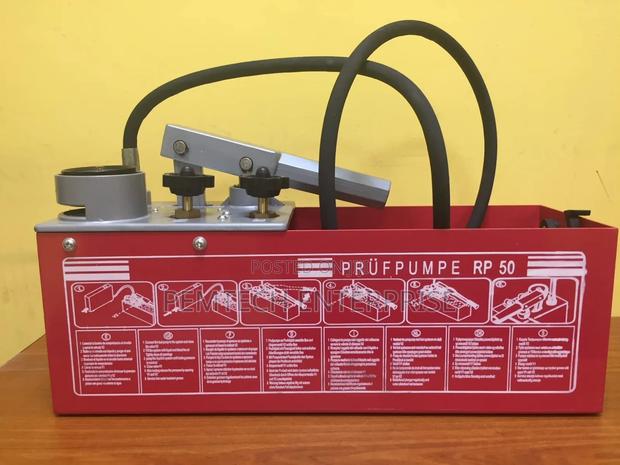 Manual Hydrostatic Pressure Test Pump, Specifically The Rp 50 Model. - thumbnail 2