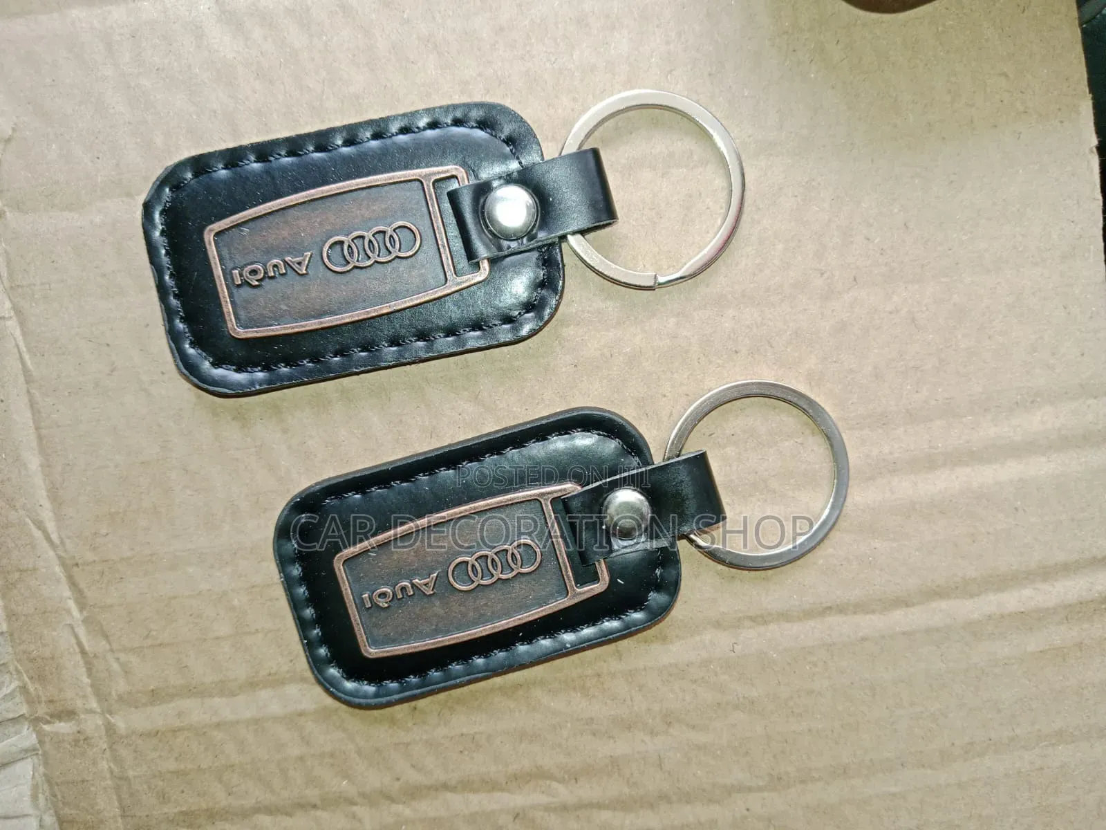 1pc Audi Moulded Leather Key Chain