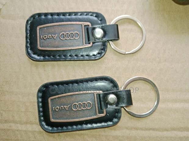 1pc Audi Logo Leather Look Key Holder - main view