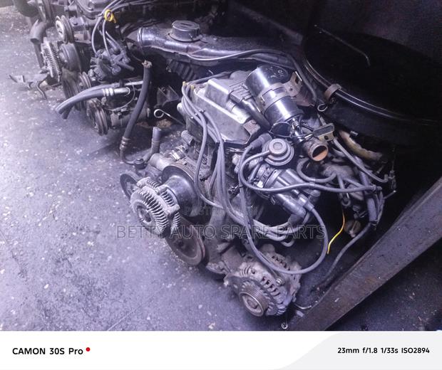 Mitsubishi L200 Petrol 4g54 Complete Engine - thumbnail 3