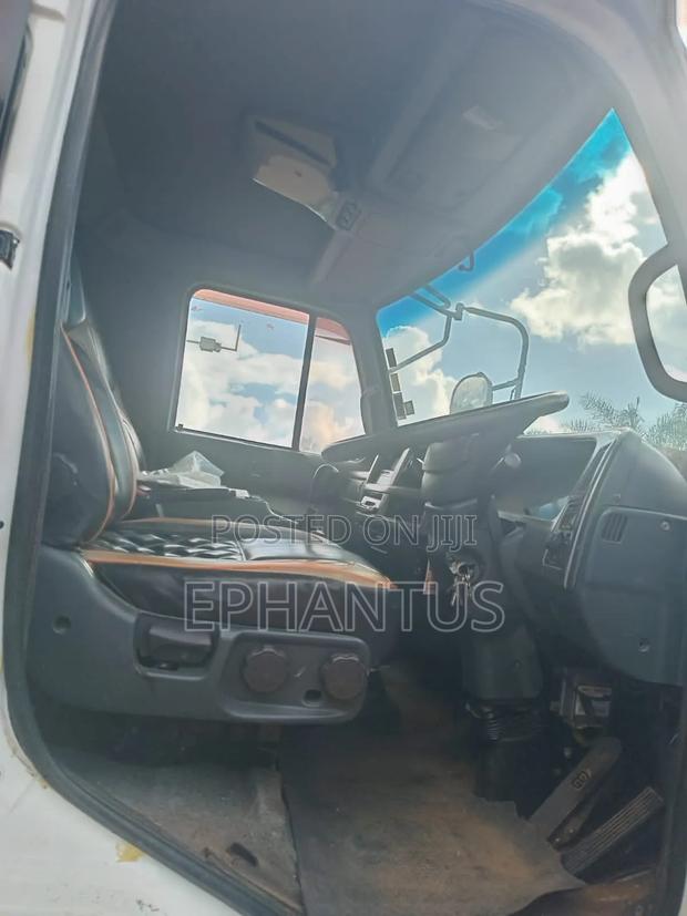 Nissan Diesel Ud - thumbnail 2