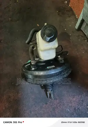 Brake Booster Toyota Hilux Revolution
