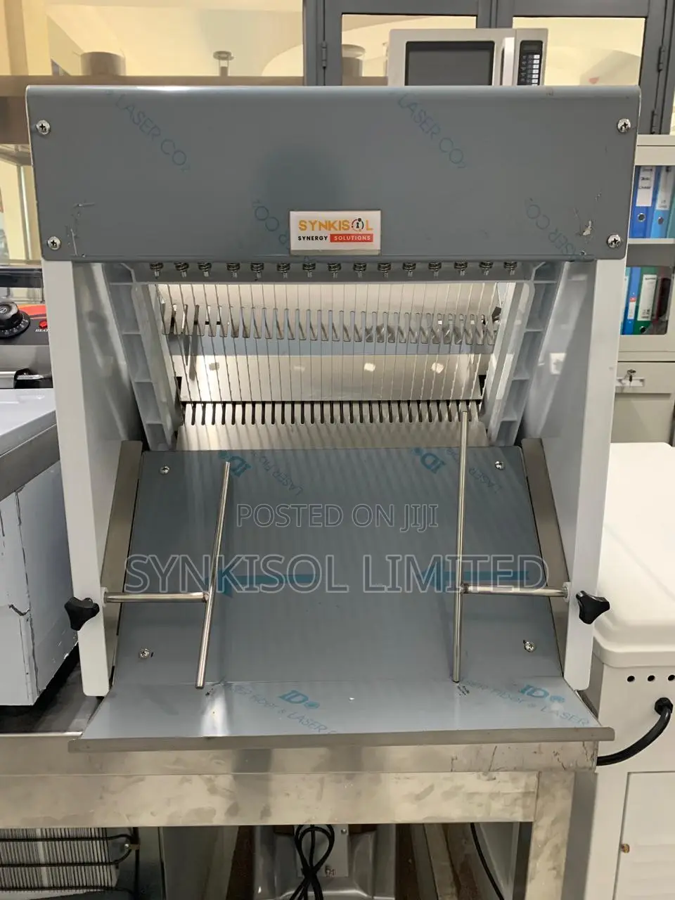 Bread Slicer