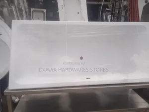 Unique Bathtub