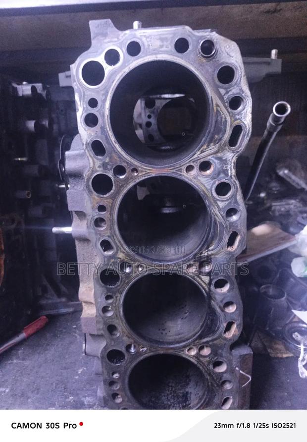 Toyota Hiace Block 3l - thumbnail 2