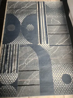 Boutique Turkish Carpet - Size 5 by 8 Ft