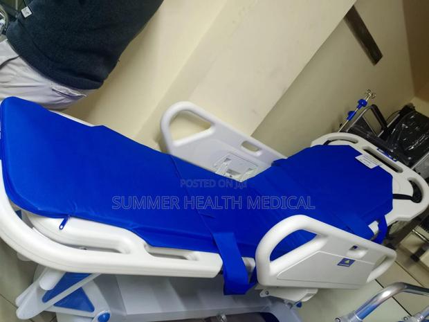Hydraulic Patient Transport Stretcher Or Gurney