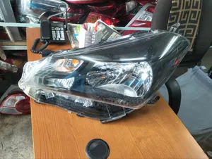 Toyota Vitz 2015 Non Xenon (269) Headlight