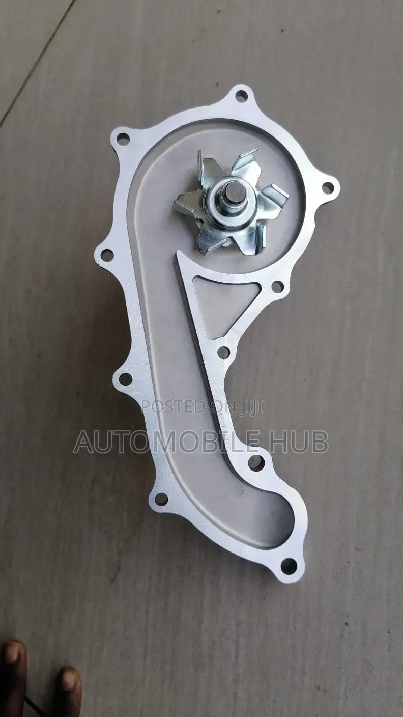 Toyota 1tr Water Pump Hilux Prado Hiace Engine Cooling Pump