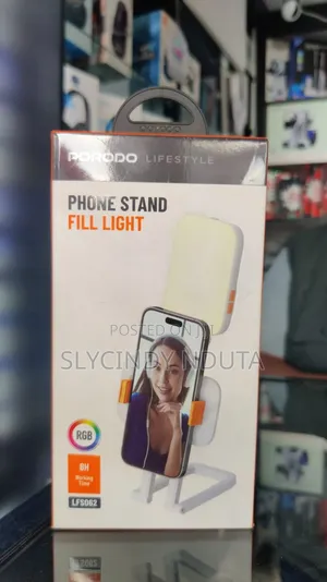Porodo Lifestyle Lumisnap Foldable RGB Fill Light With Phone Stand