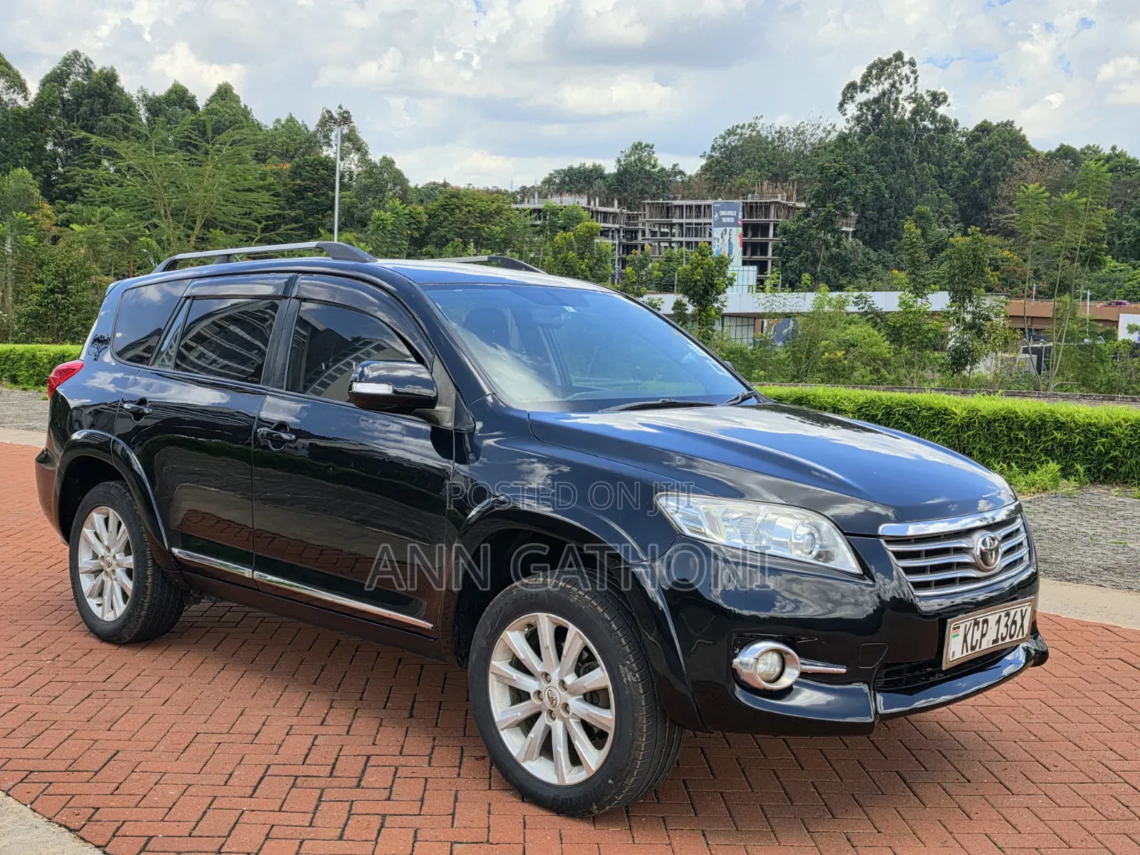 Toyota Vanguard 2010 Black