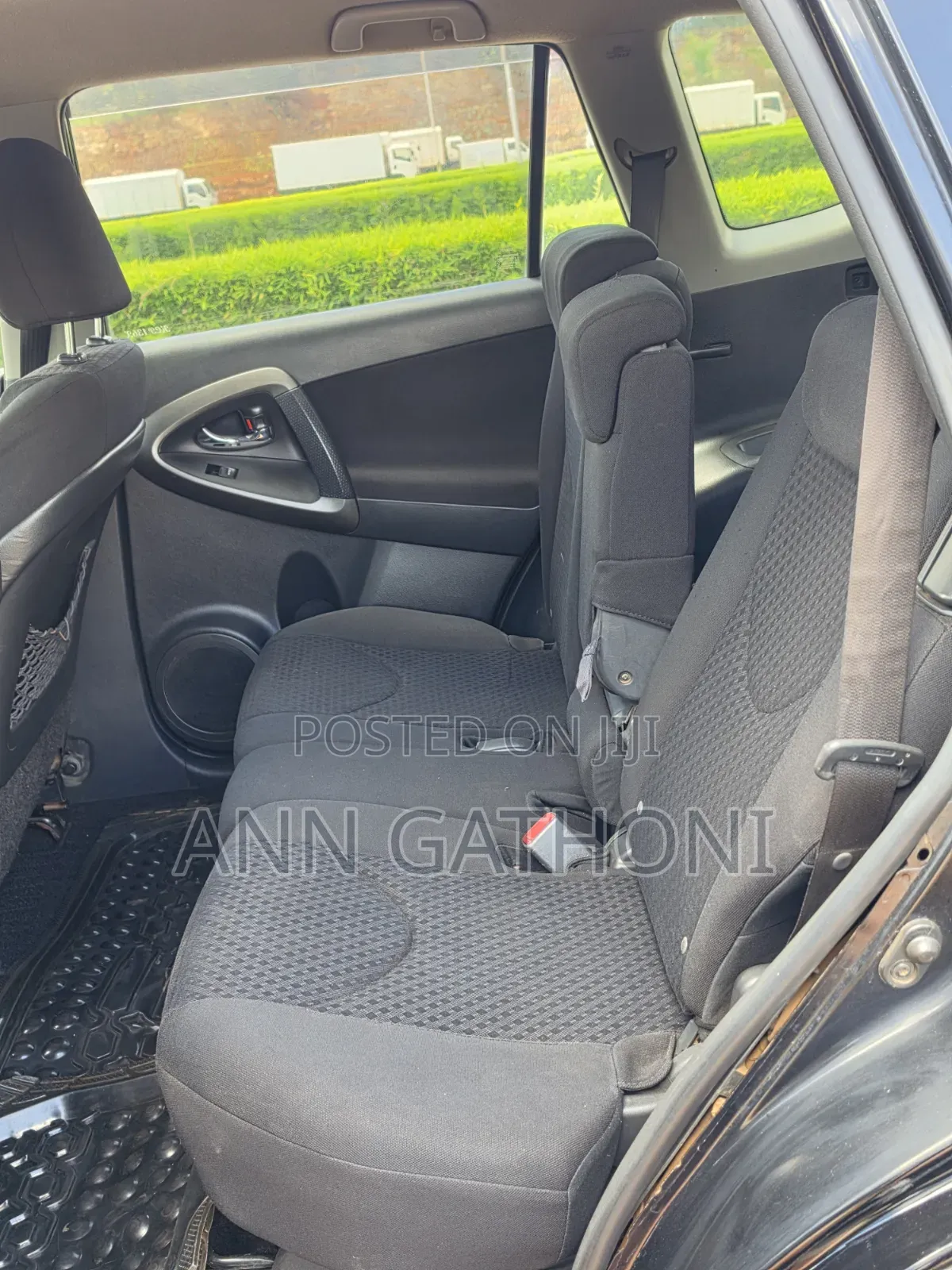 Toyota Vanguard 2010 Black