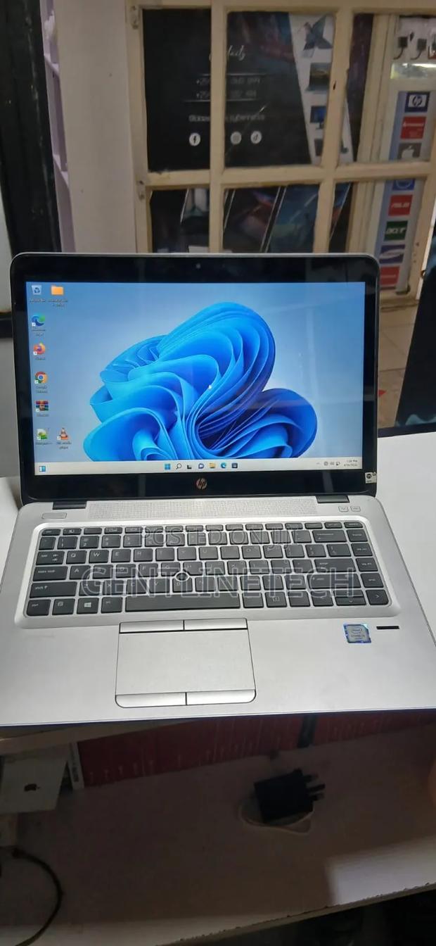 Laptop HP EliteBook 820 G3 8GB Intel Core i5 HDD+SSD 128GB
