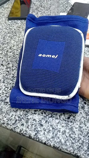 2 PCS Padded Knee Wraps// Sleeves