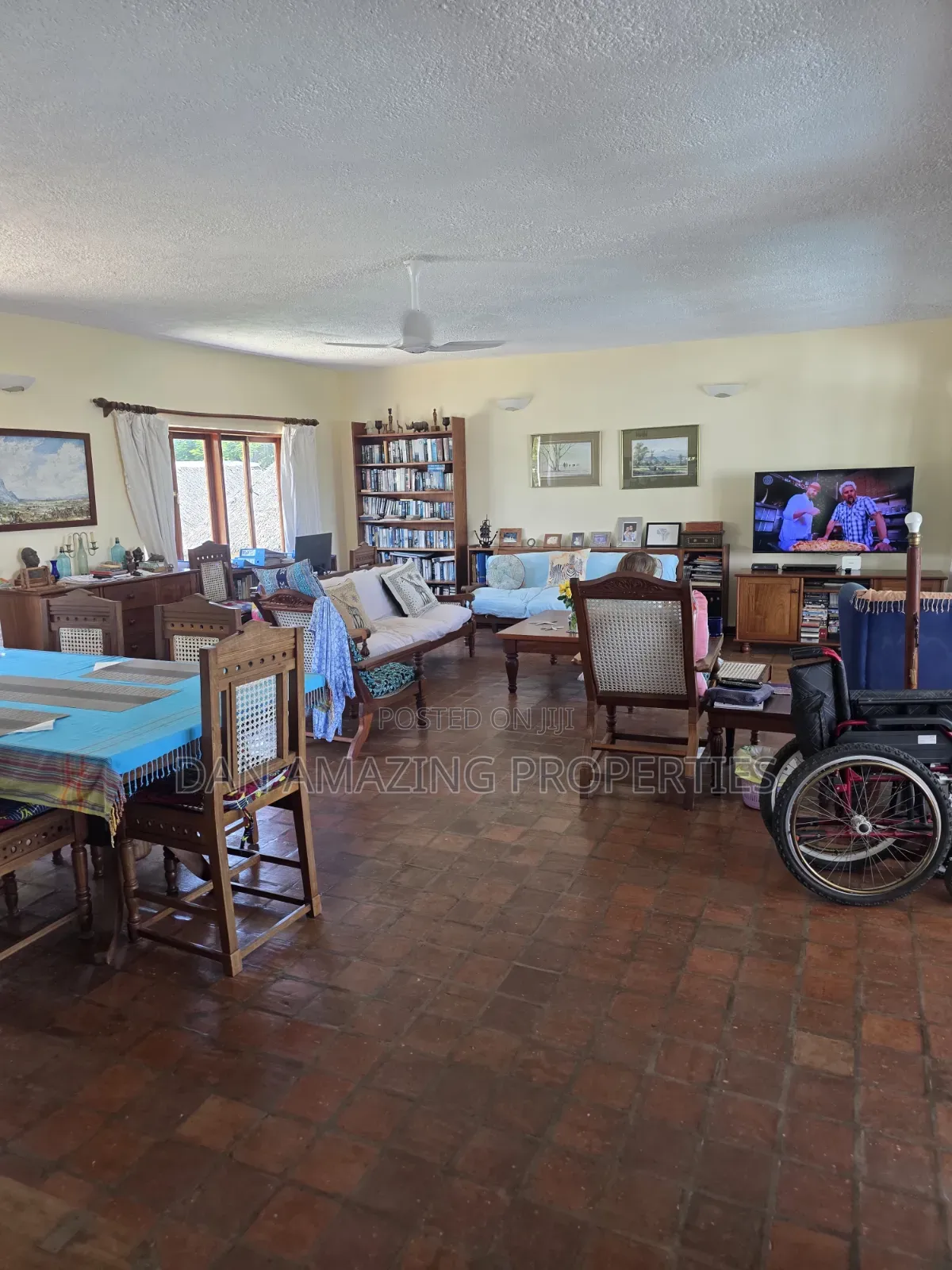 5bdrm Villa in Diani On 1/2 Acre for sale