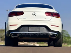 Mercedes-Benz GLC-Class 2019 White
