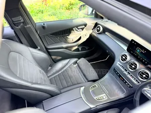 Mercedes-Benz GLC-Class 2019 White