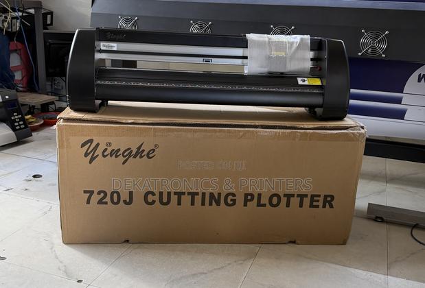 Brand New Yinghe 2ft Plotter Cutting Plotter - main view