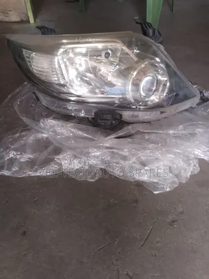 Toyota Fortuner Headlight Non Xenon