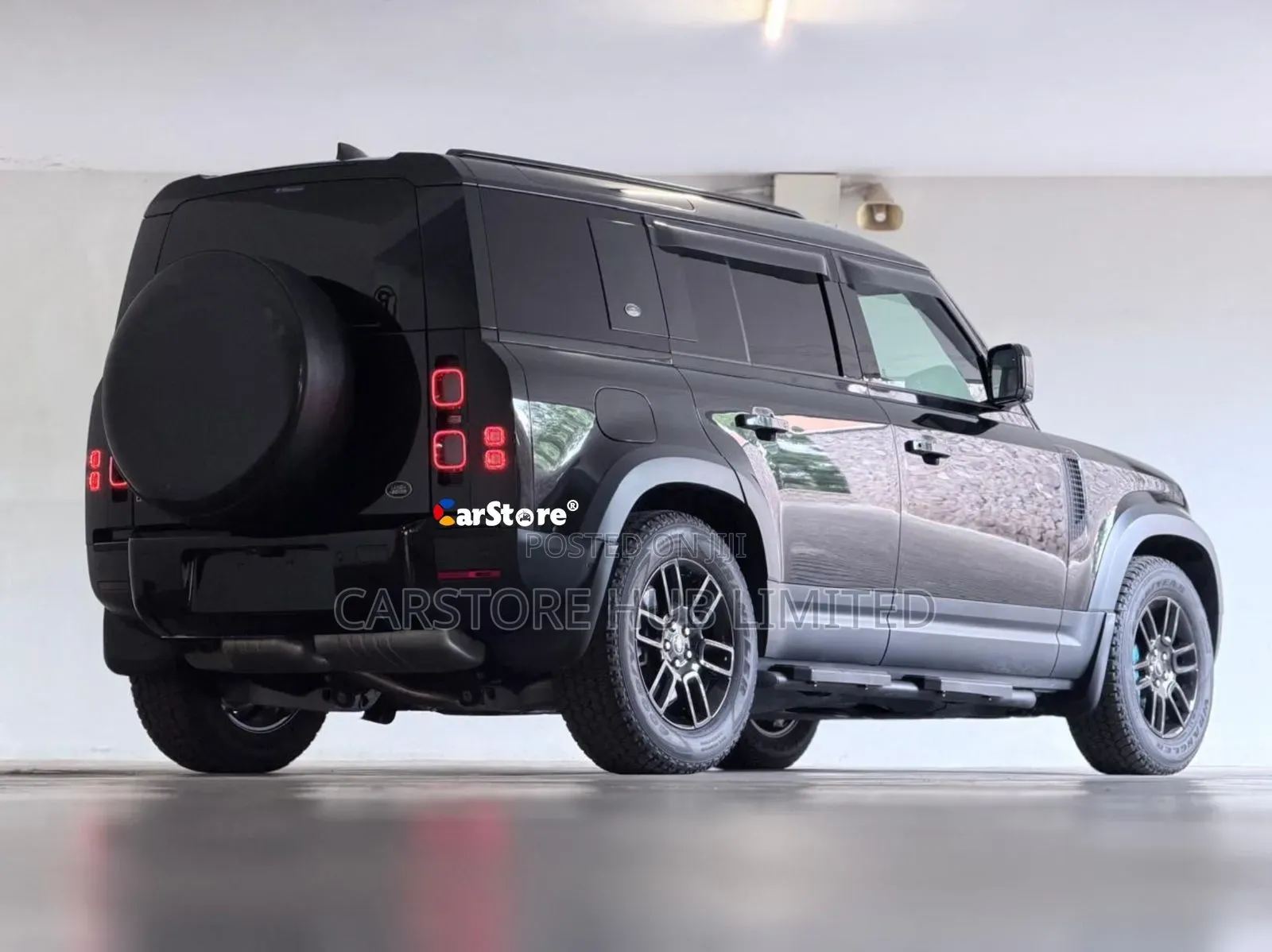 Land Rover Defender X-Dynamic SE 2021 Black