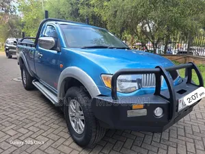 Mitsubishi L200 2008 Blue