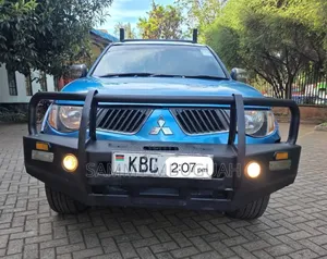 Mitsubishi L200 2008 Blue