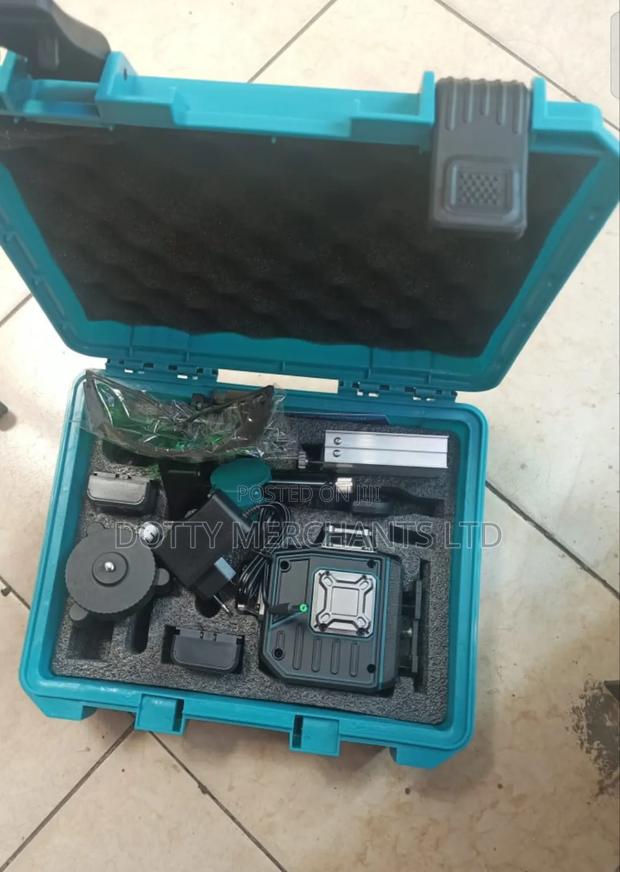 Laser Level With Tripod Stand