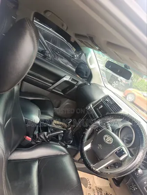 Toyota Land Cruiser Prado 2014 Black