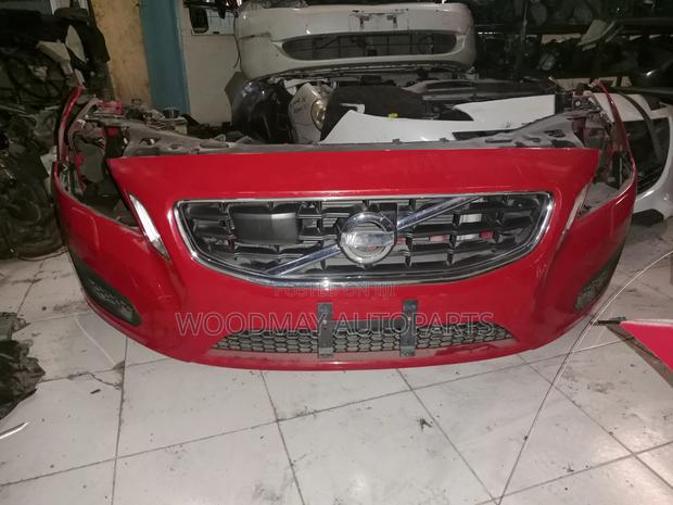 Volvo V60 2012 Nosecut