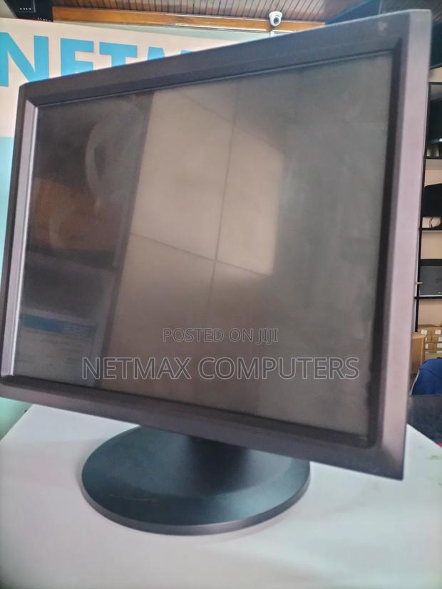 Touch Monitor 18"
