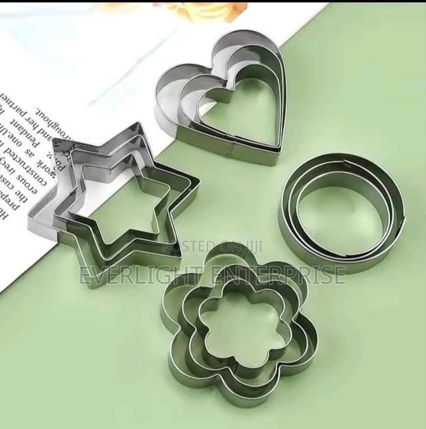 Cookie Cutter/Shaper - thumbnail 2