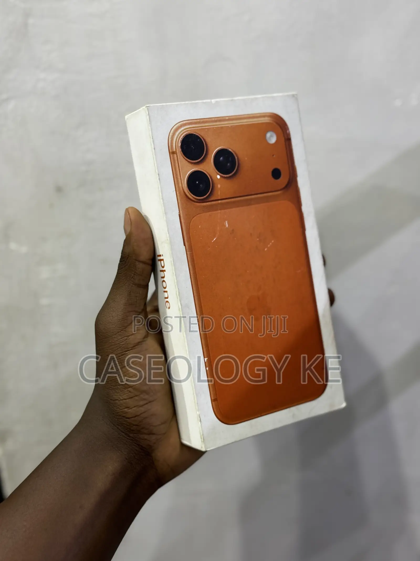 New Apple iPhone 17 Pro Max 256 GB Orange