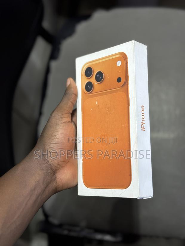 New Apple iPhone 17 Pro Max 256 GB Orange