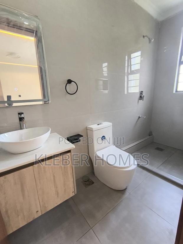 6bdrm Villa in Uthiru for sale - thumbnail 7
