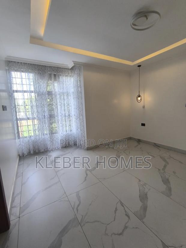 6bdrm Villa in Uthiru for sale - thumbnail 8