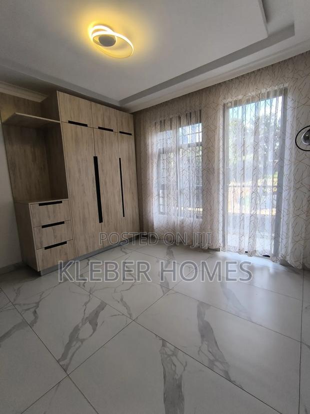 6bdrm Villa in Uthiru for sale - thumbnail 10