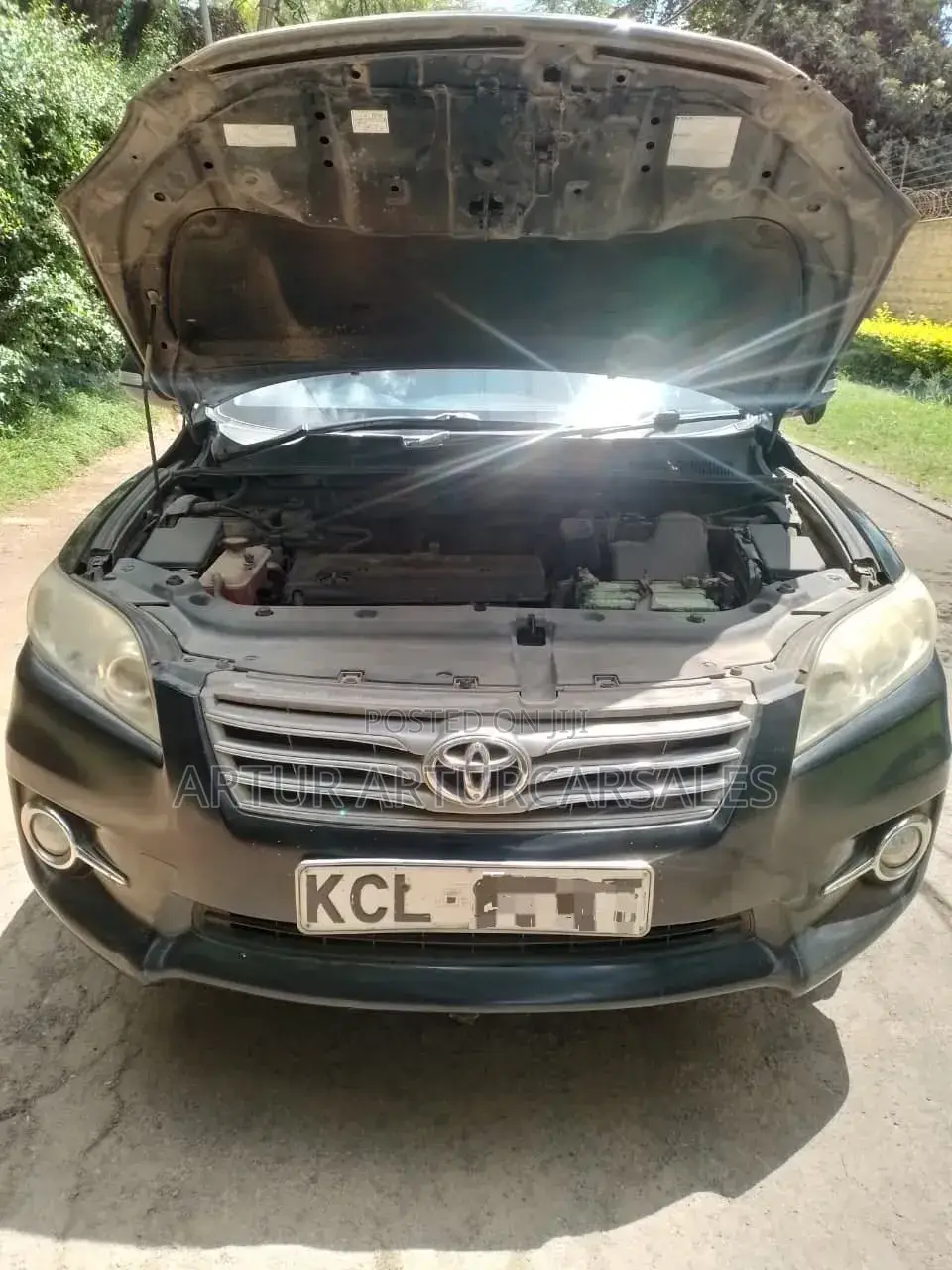Toyota Vanguard 2011 Black
