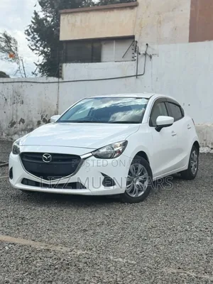 Mazda Demio 2018 White