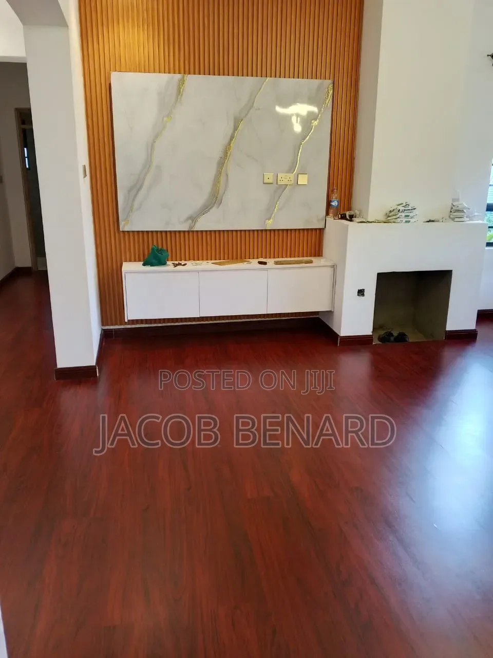 Laminate Flooring
