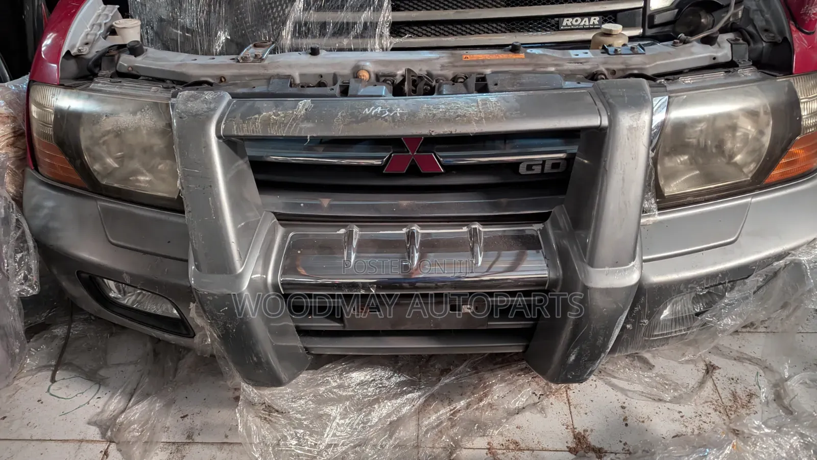 Mitsubishi Pajero Nosecut