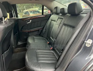 Mercedes-Benz E200 2013 Gray