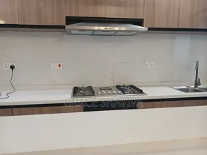 3bdrm Apartment in Riverside Drive for rent