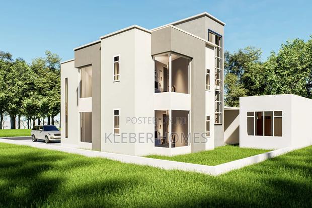4bdrm Mansion in Karai for sale