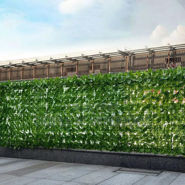 Decorative Leaf Fence | Fresh Outdoor Look