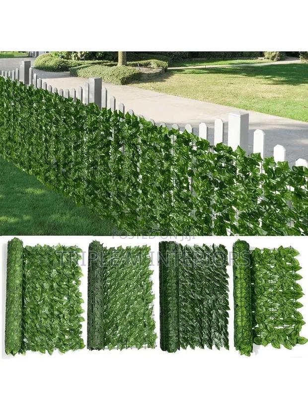 Durable Leafy Balcony Fence | Weather Resistant - main view