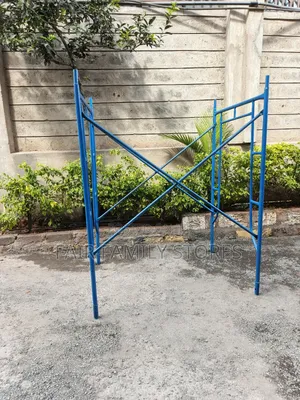 Scaffolding Ladders Green