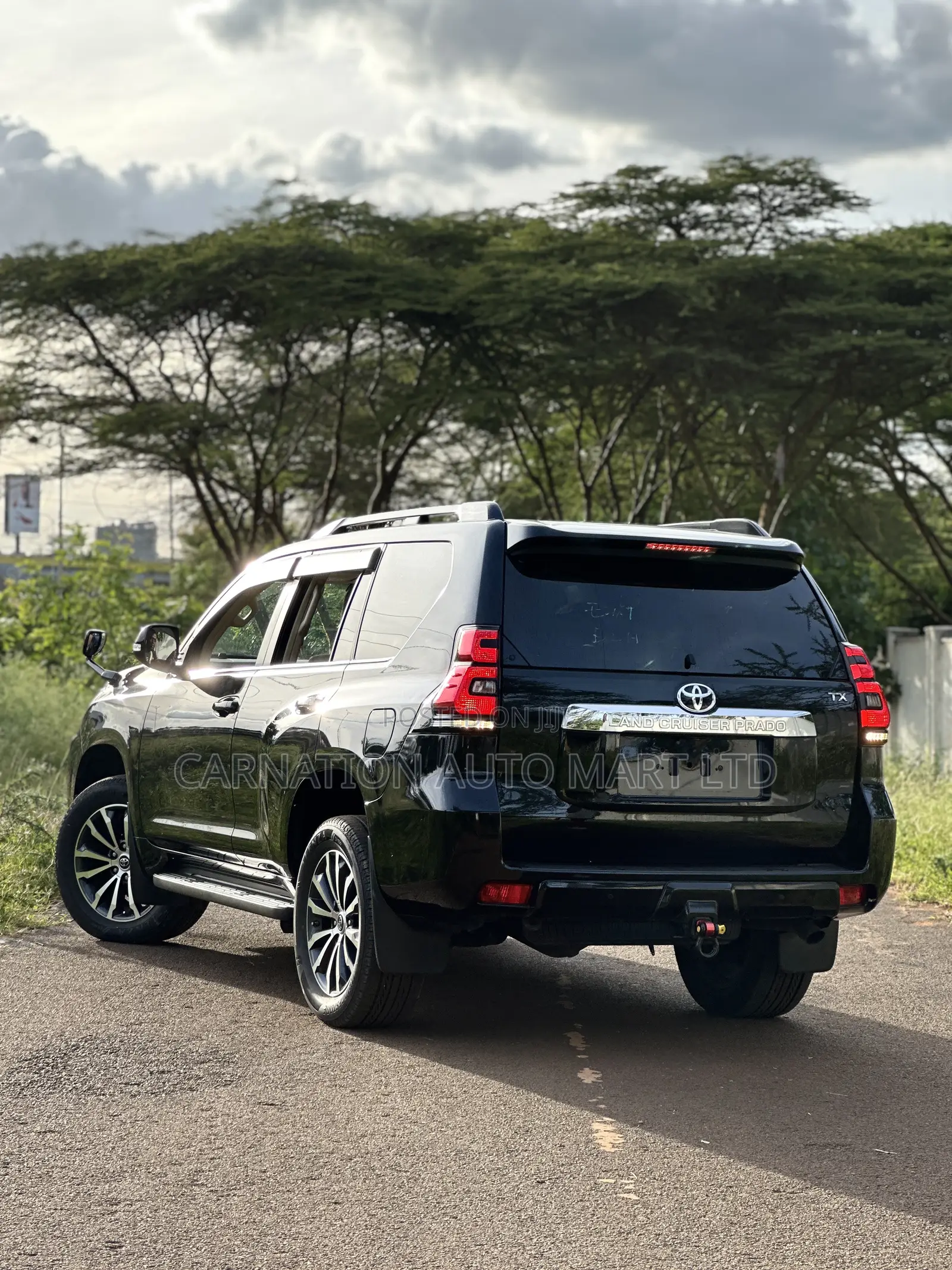 Toyota Land Cruiser Prado 2.8 2020 Black