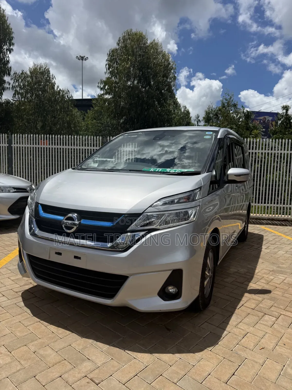 Nissan Serena 2019 Gray