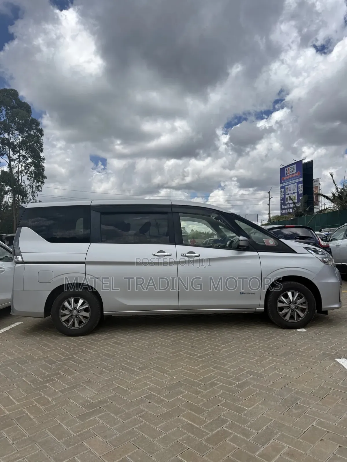 Nissan Serena 2019 Gray