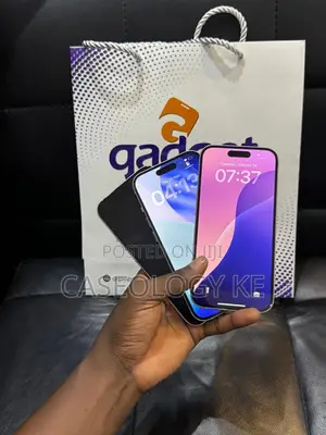 Apple iPhone 15 128 GB Pink